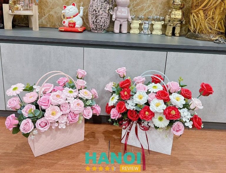 Hoa sáp giá rẻ tại Hà Nội