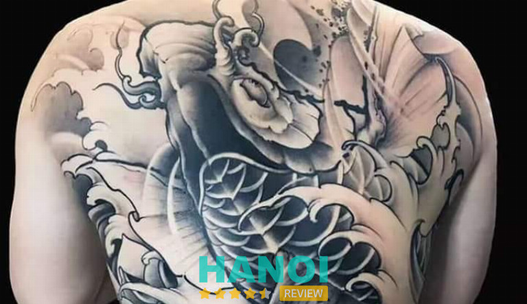 Tùng Đen Tattoo