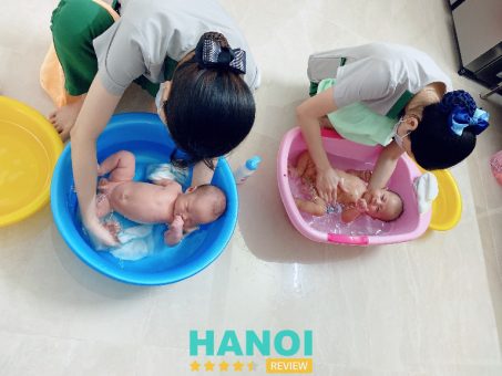 Dịch vụ tắm cho bé tại nhà ở Hà Nội