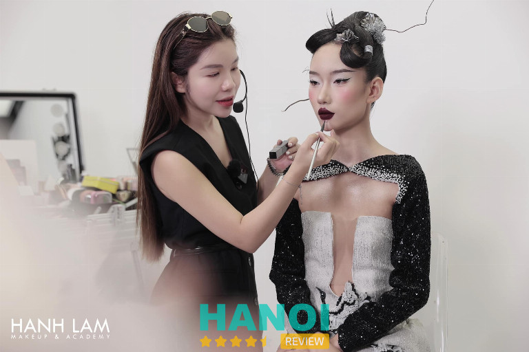 Hạnh Lâm Makeup & Academy