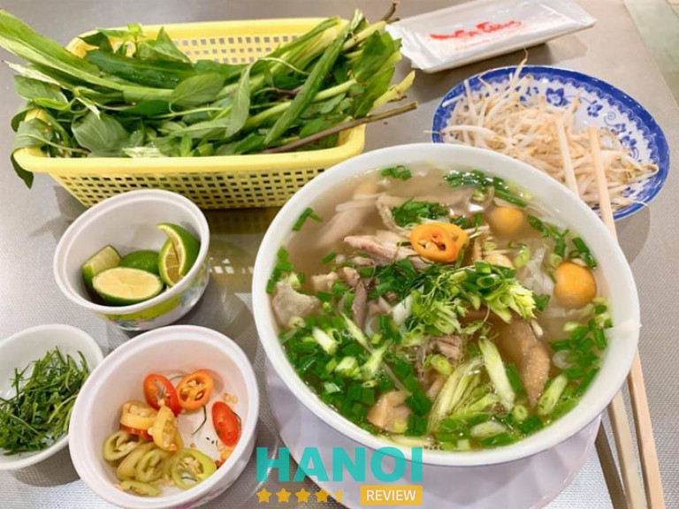 Phở gà Thìn Béo Xã Đàn