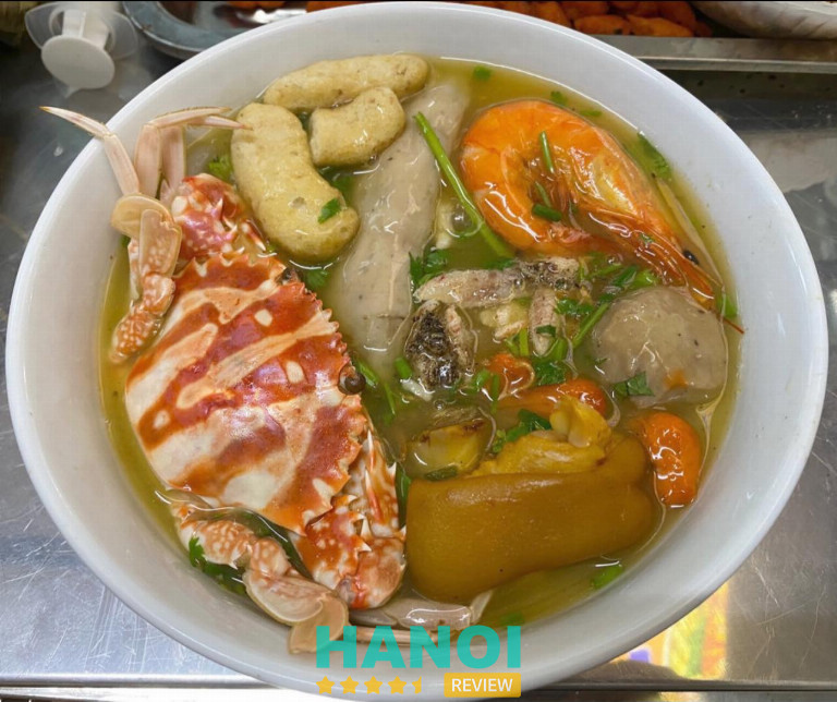 Bánh canh ghẹ Bình Dân Hà Nội