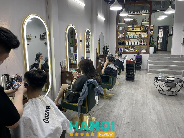 Việt Anh Hair Salon tại H. Thạch Thất, Hà Nội