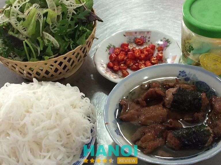 Bún Chả Bà Chế